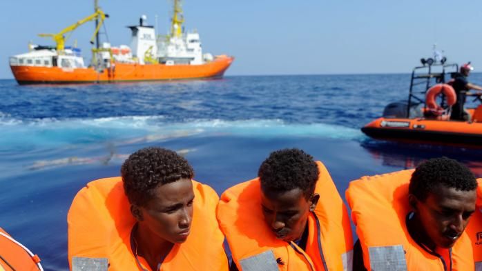 Frontex et Loi sur l’asile: NON à frontex, schengen et dublin!