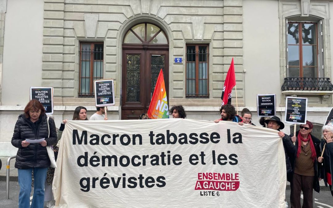 Action de la coalition devant le consulat français en solidarité avec les grévistes en France !